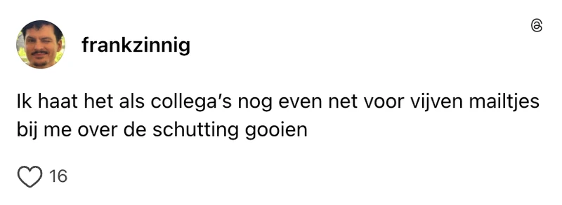 Collega gooit werk over de schutting